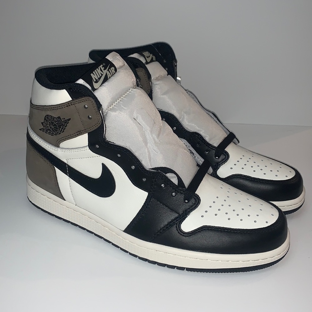 Jordan 1 Mocha ☕️
